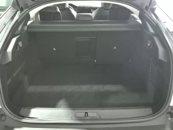 Peugeot 408 2024 - 27500 EUR, 35500 km - AUTO.MOTO.pt - 35500km - foto 10 de 30
