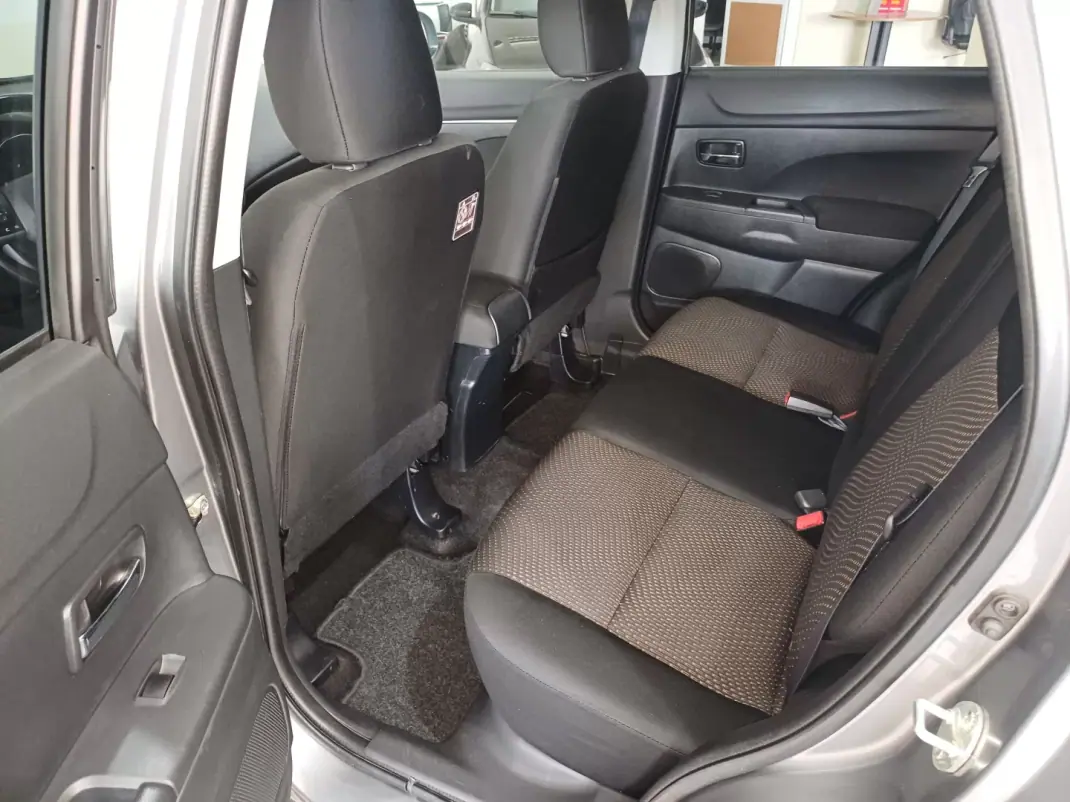 Mitsubishi ASX 2013 - 12790 EUR, 131003 km - AUTO.MOTO.pt - 131003km - foto 11 de 15