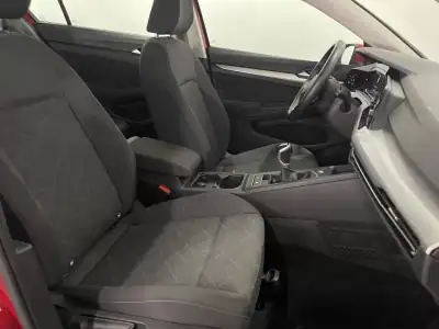 Volkswagen Golf 2021 - 16900 EUR, 4480 km - AUTO.MOTO.pt - 4480km - foto 6 de 25