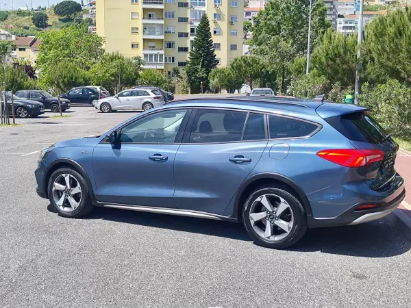 Ford Focus SW 2019 - 12980 EUR, 149000 km - AUTO.MOTO.pt - 149000km - foto 10 de 44