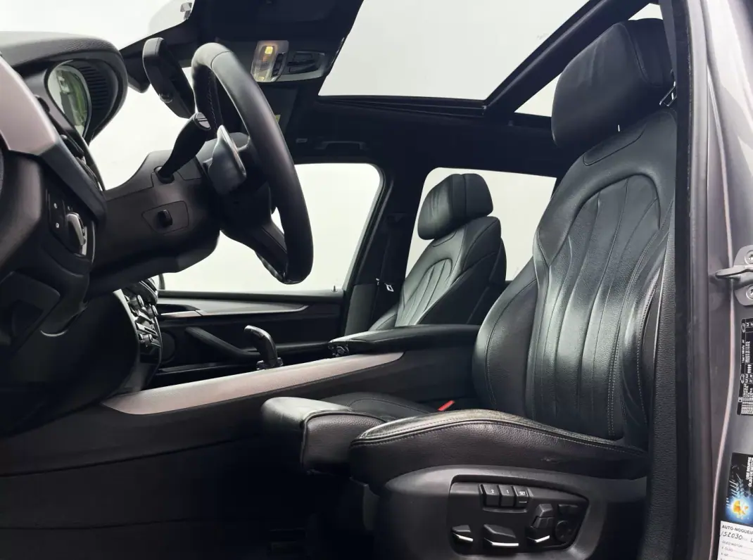 BMW X5 2018 - 34990 EUR, 153300 km - AUTO.MOTO.pt - 153300km - foto 12 de 34