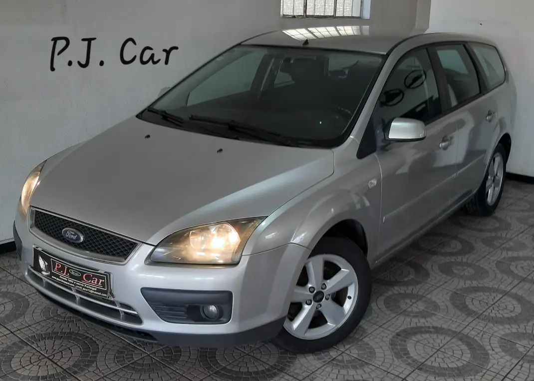 Ford Focus SW 2007 - 5500 EUR, 174000 km - AUTO.MOTO.pt - 174000km - foto 1 de 15