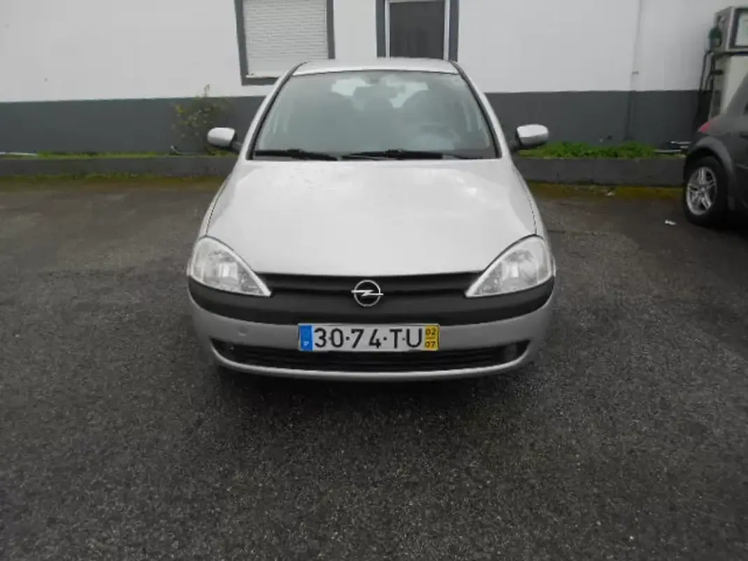 Opel Corsa 2002 - 3500 EUR, 0 km - AUTO.MOTO.pt - foto 1 de 12