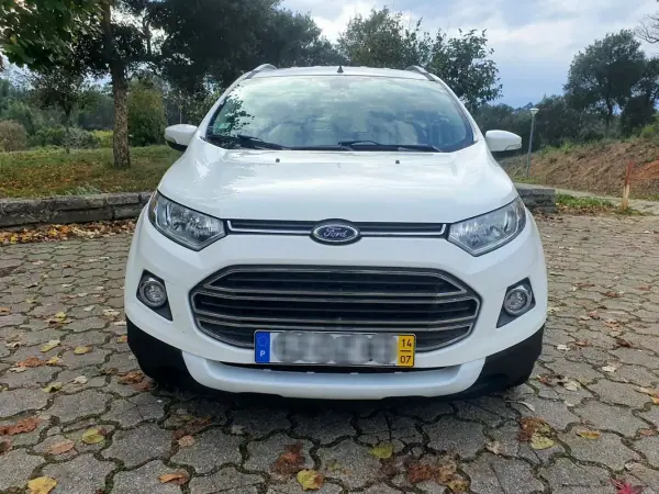 Ford EcoSport 2014 - 10900 EUR, 137000 km - AUTO.MOTO.pt - 137000km - foto 10 de 20