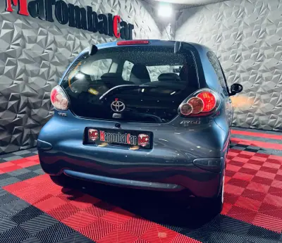 Toyota Aygo 2008 - 4990 EUR, 112320 km - AUTO.MOTO.pt - 112320km - foto 9 de 25