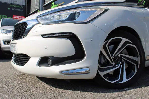 DS DS5 2016 - 14440 EUR, 153500 km - AUTO.MOTO.pt - 153500km - foto 21 de 34