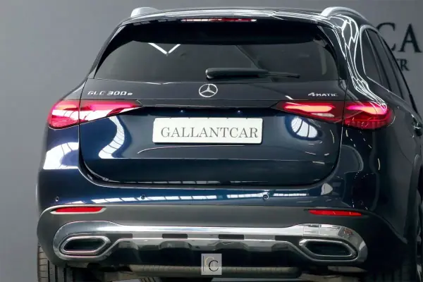 Mercedes-Benz GLC 300 2023 - 59500 EUR, 32000 km - AUTO.MOTO.pt - 32000km - foto 5 de 35