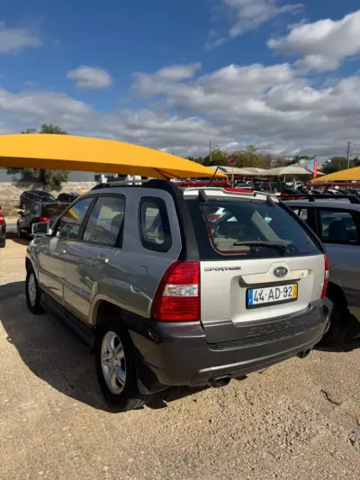 Kia Sportage 2005 - 8900 EUR, 361540 km - AUTO.MOTO.pt - 361540km - foto 4 de 8