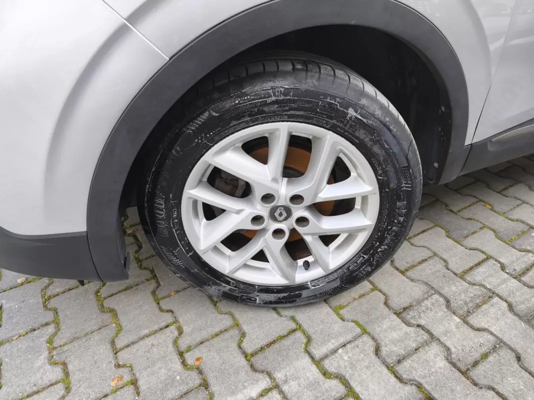 Renault Kadjar 2018 - 17900 EUR, 150000 km - AUTO.MOTO.pt - 150000km - foto 5 de 12