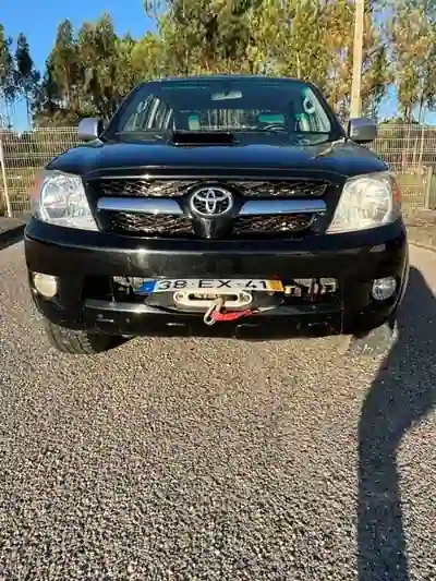 Toyota Hilux 2007 - 23000 EUR, 232000 km - 232000km - foto 6 de 6