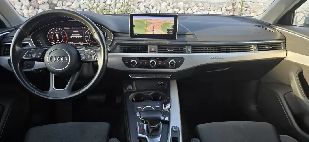 Audi A4 Avant 2016 - 18450 EUR, 170480 km - 170480km - foto 25 de 34