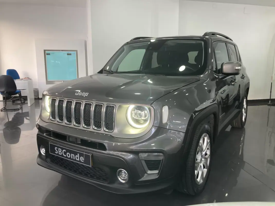 Jeep Renegade 2019 - 12900 EUR, 102216 km - AUTO.MOTO.pt - 102216km - foto 1 de 42