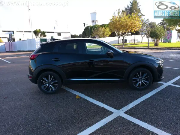 Mazda CX-3 2019 - 16850 EUR, 90000 km - AUTO.MOTO.pt - 90000km - foto 6 de 28