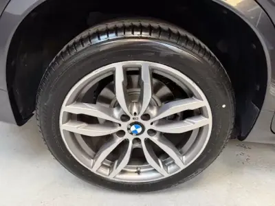 BMW X4 2017 - 31950 EUR, 185000 km - AUTO.MOTO.pt - 185000km - foto 11 de 12