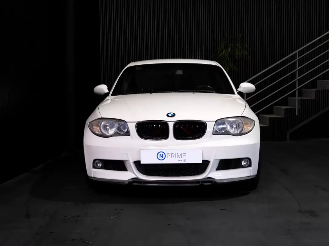 BMW 120 2008 - 14990 EUR, 230000 km - 230000km - foto 3 de 25