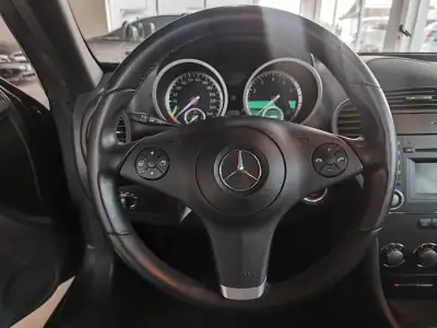 Mercedes-Benz SLK 200 2010 - 21500 EUR, 79000 km - AUTO.MOTO.pt - 79000km - foto 23 de 32