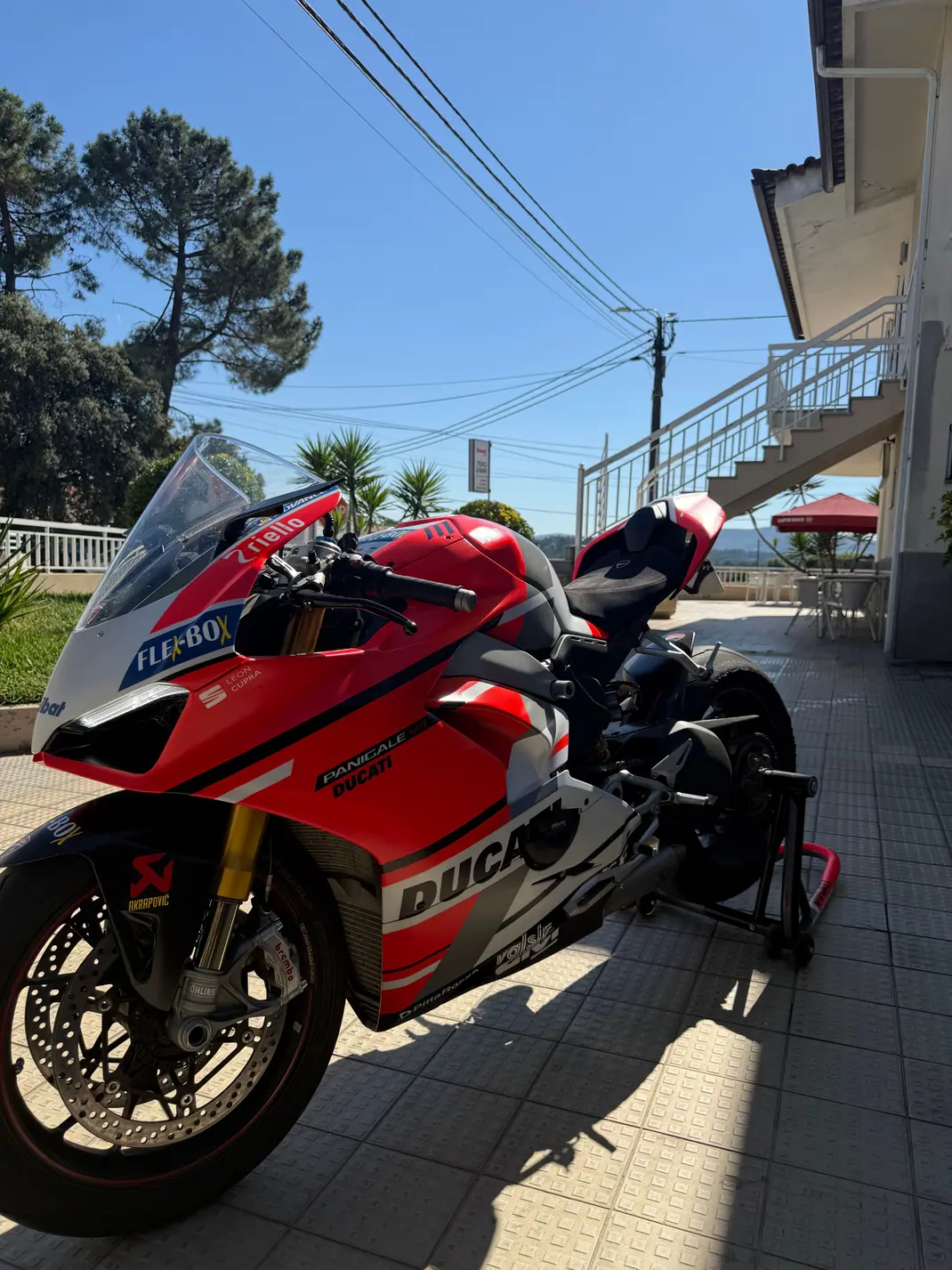 Ducati Panigale V4 S 2018 - 23000 EUR, 8300 km - 8300km - foto 5 de 7