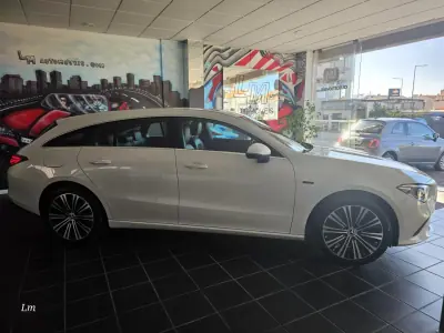 Mercedes-Benz CLA 250 2021 - 30000 EUR, 77000 km - AUTO.MOTO.pt - 77000km - foto 4 de 15