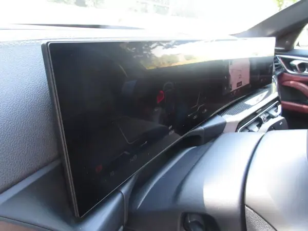 BMW i4 2022 - 49990 EUR, 67000 km - AUTO.MOTO.pt - 67000km - foto 35 de 59