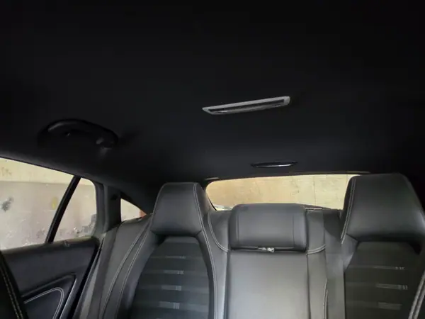 Mercedes-Benz CLA 180 2017 - 17990 EUR, 161000 km - AUTO.MOTO.pt - 161000km - foto 10 de 14