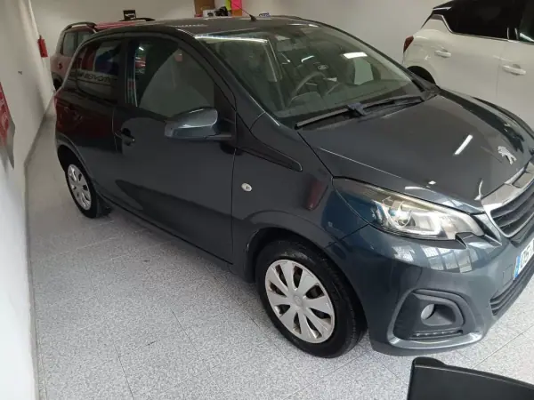 Peugeot 108 2019 - 9750 EUR, 95127 km - AUTO.MOTO.pt - 95127km - foto 2 de 12