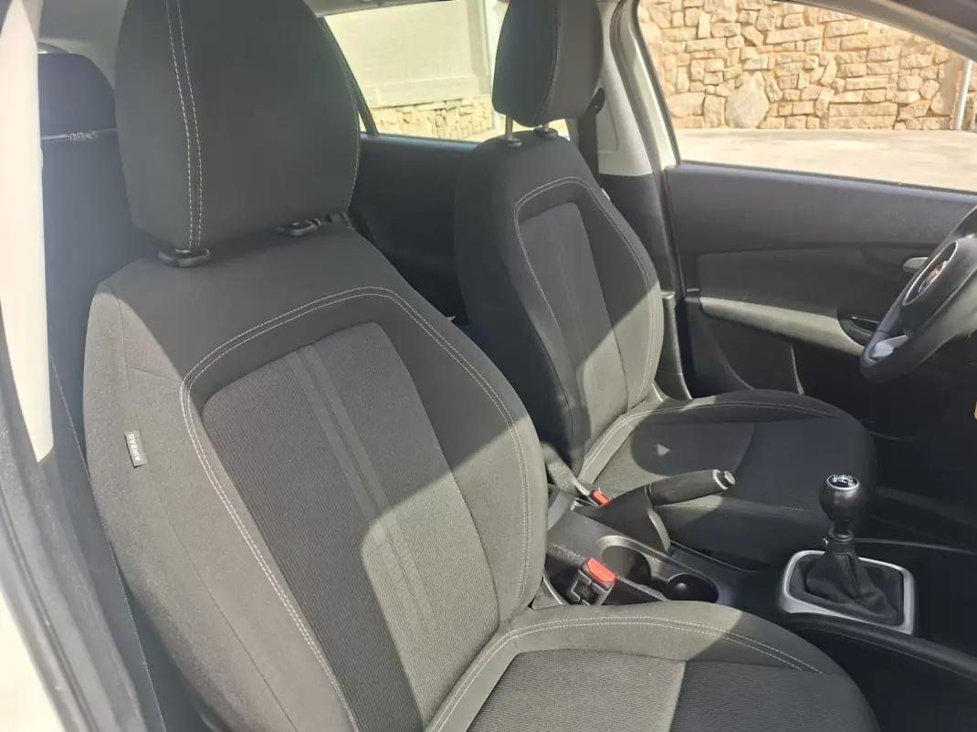 Fiat Tipo Station Wagon 2017 - 9980 EUR, 170000 km - AUTO.MOTO.pt - 170000km - foto 17 de 21