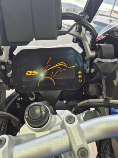 BMW R 1200 GS Adventure 2018 - 16000 EUR, 38000 km - AUTO.MOTO.pt - 38000km - foto 8 de 43