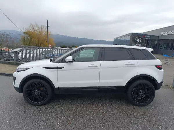 Land Rover Range Rover Evoque 2017 - 25500 EUR, 114000 km - AUTO.MOTO.pt - 114000km - foto 10 de 22