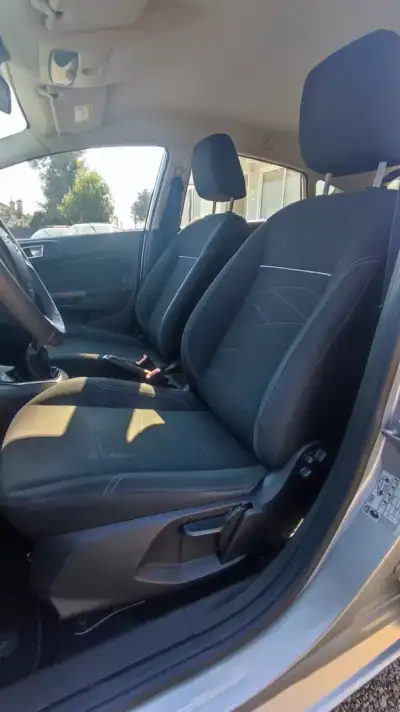 Ford Fiesta 2014 - 9798 EUR, 176798 km - AUTO.MOTO.pt - 176798km - foto 4 de 23