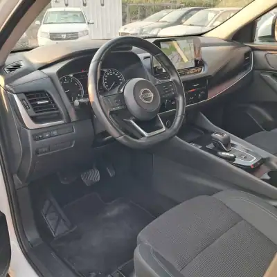 Nissan Qashqai 2022 - 23450 EUR, 37000 km - AUTO.MOTO.pt - 37000km - foto 9 de 16