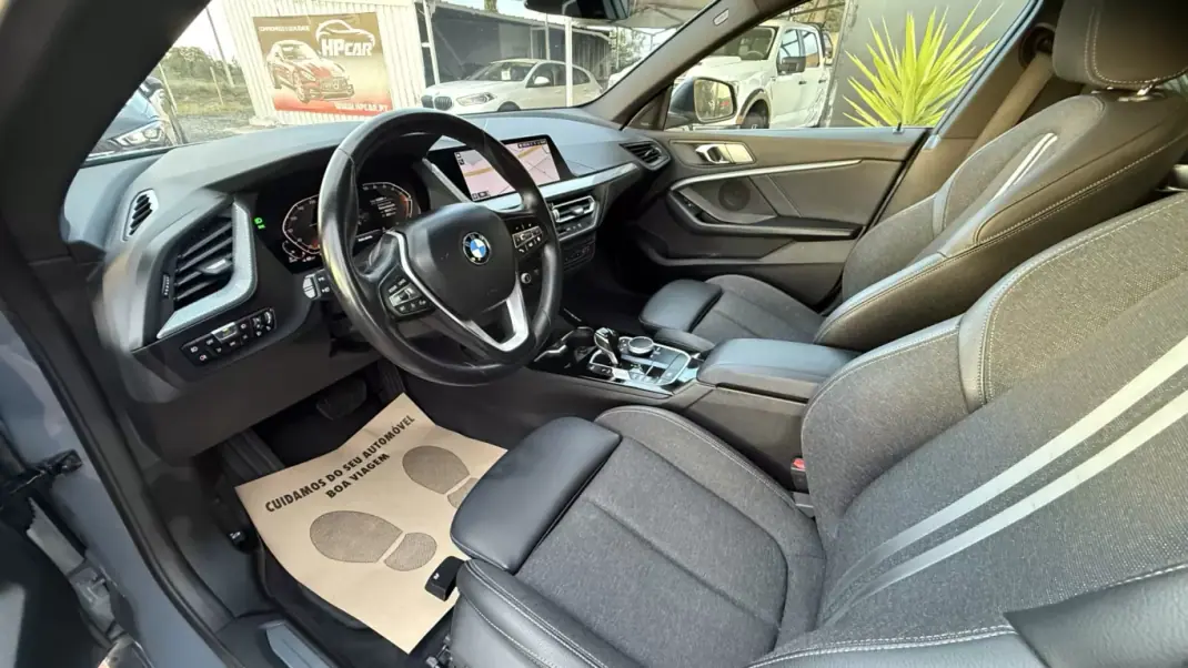 BMW 216 Gran Coupé 2022 - 27990 EUR, 122000 km - AUTO.MOTO.pt - 122000km - foto 29 de 43