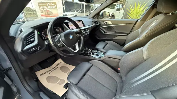 BMW 216 Gran Coupé 2022 - 27990 EUR, 122000 km - AUTO.MOTO.pt - 122000km - foto 29 de 43