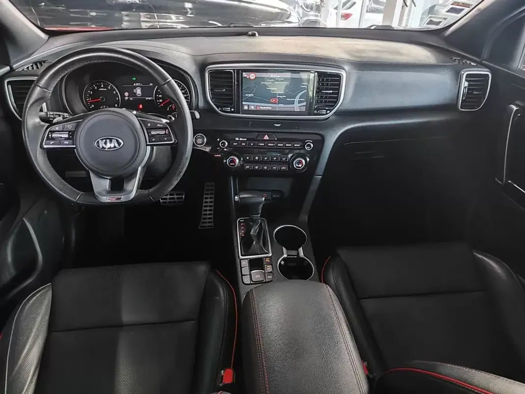 Kia Sportage 2021 - 19750 EUR, 67500 km - AUTO.MOTO.pt - 67500km - foto 34 de 36