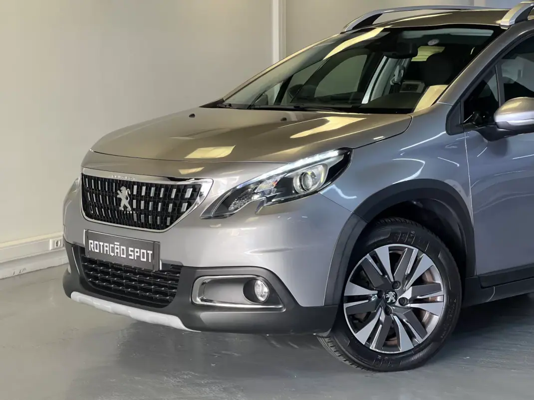 Peugeot 2008 2018 - 11990 EUR, 110000 km - 110000km - foto 32 de 36