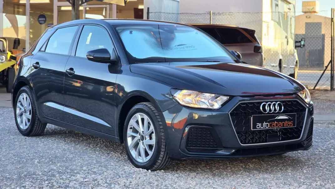 Audi A1 Sportback 2023 - 17750 EUR, 74700 km - 74700km - foto 6 de 22