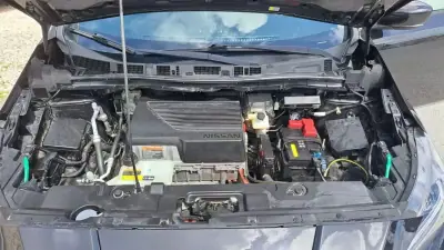 Nissan Leaf 2018 - 12890 EUR, 62000 km - AUTO.MOTO.pt - 62000km - foto 44 de 45