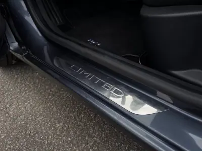 Renault Clio 2019 - 10990 EUR, 128000 km - AUTO.MOTO.pt - 128000km - foto 16 de 43