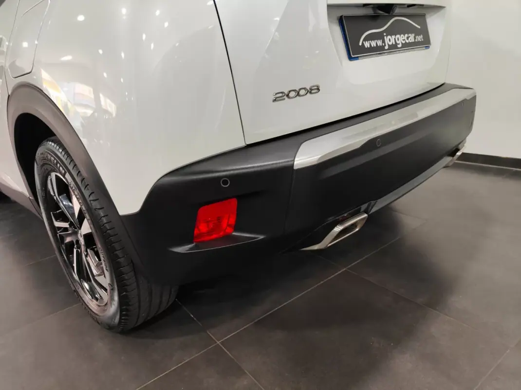 Peugeot 2008 2020 - 17500 EUR, 79000 km - AUTO.MOTO.pt - 79000km - foto 21 de 30