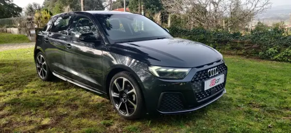 Audi A1 Sportback 2021 - 22490 EUR, 20500 km - AUTO.MOTO.pt - 20500km - foto 3 de 39