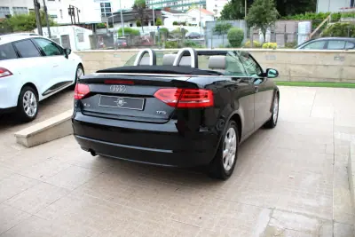 Audi A3 Cabrio 2010 - 11650 EUR, 117000 km - AUTO.MOTO.pt - 117000km - foto 1 de 25