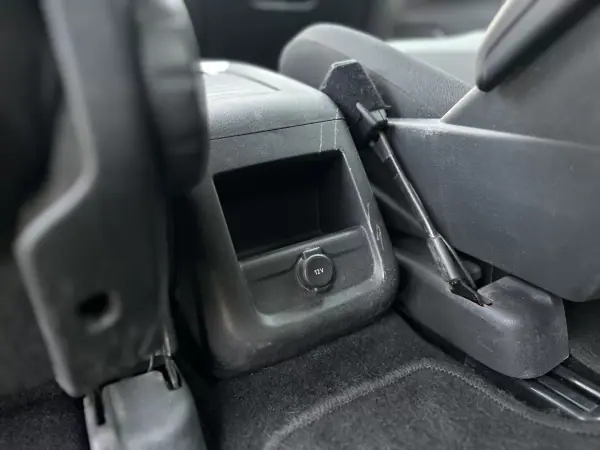 Citroën C4 Grand Picasso 2015 - 10990 EUR, 116000 km - AUTO.MOTO.pt - 116000km - foto 18 de 49