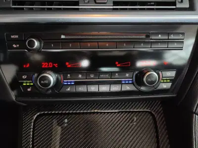 BMW M6 2012 - 63500 EUR, 155000 km - AUTO.MOTO.pt - 155000km - foto 34 de 49