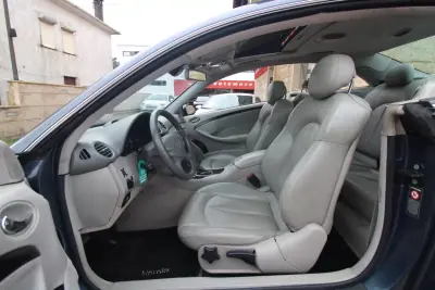 Mercedes-Benz CLK 240 2002 - 8990 EUR, 213000 km - AUTO.MOTO.pt - 213000km - foto 16 de 24