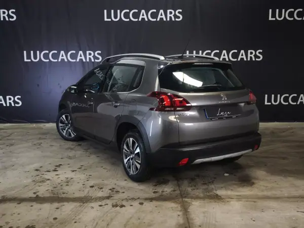 Peugeot 2008 2017 - 12490 EUR, 57665 km - AUTO.MOTO.pt - 57665km - foto 6 de 23
