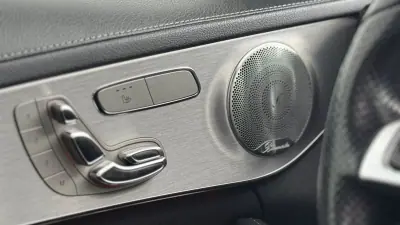 Mercedes-Benz C 220 2015 - 23490 EUR, 242329 km - 242329km - foto 26 de 33