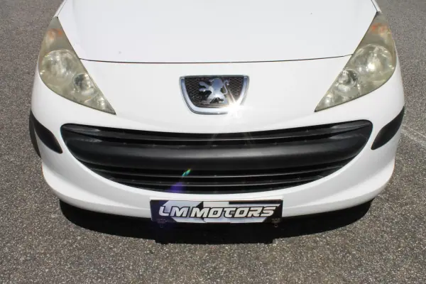 Peugeot 207 2007 - 4750 EUR, 156000 km - AUTO.MOTO.pt - 156000km - foto 11 de 23