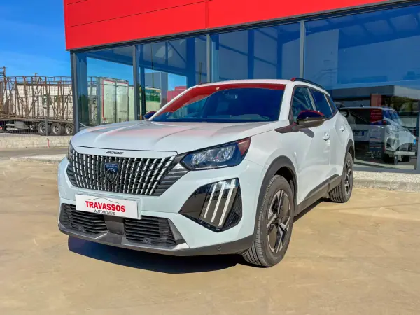 Peugeot 2008 1.2 PureTech Allure Pack EAT8 2024 Gasolina — 92 140 km · Coimbra Peugeot 2008 2024