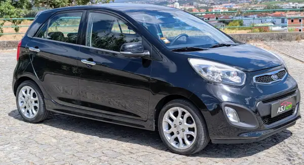 Kia Picanto 2011 - 5250 EUR, 124499 km - AUTO.MOTO.pt - 124499km - foto 2 de 21