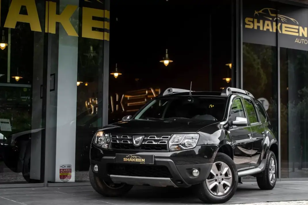Dacia Duster 2014 - 10490 EUR, 134765 km - AUTO.MOTO.pt - 134765km - foto 1 de 36