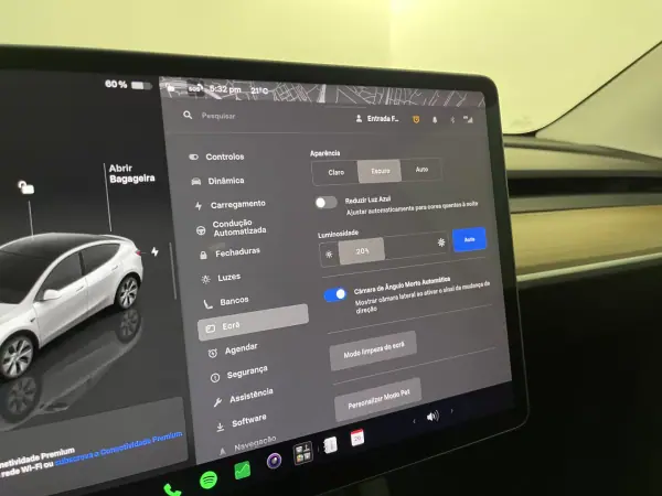 Tesla Model Y 2023 - 39500 EUR, 48000 km - 48000km - foto 31 de 43